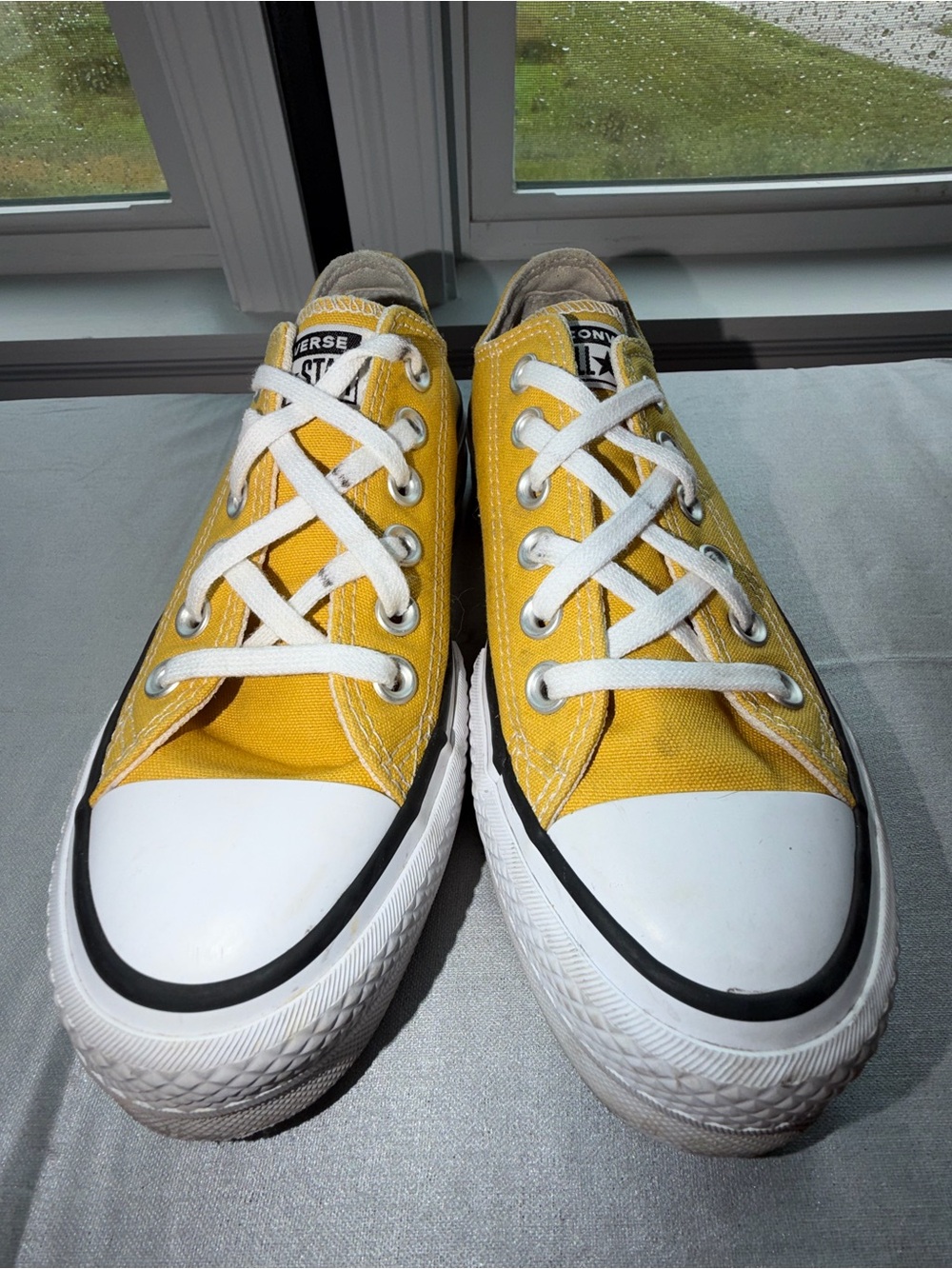 Converse platfot Low Top Sneakers in Yellow